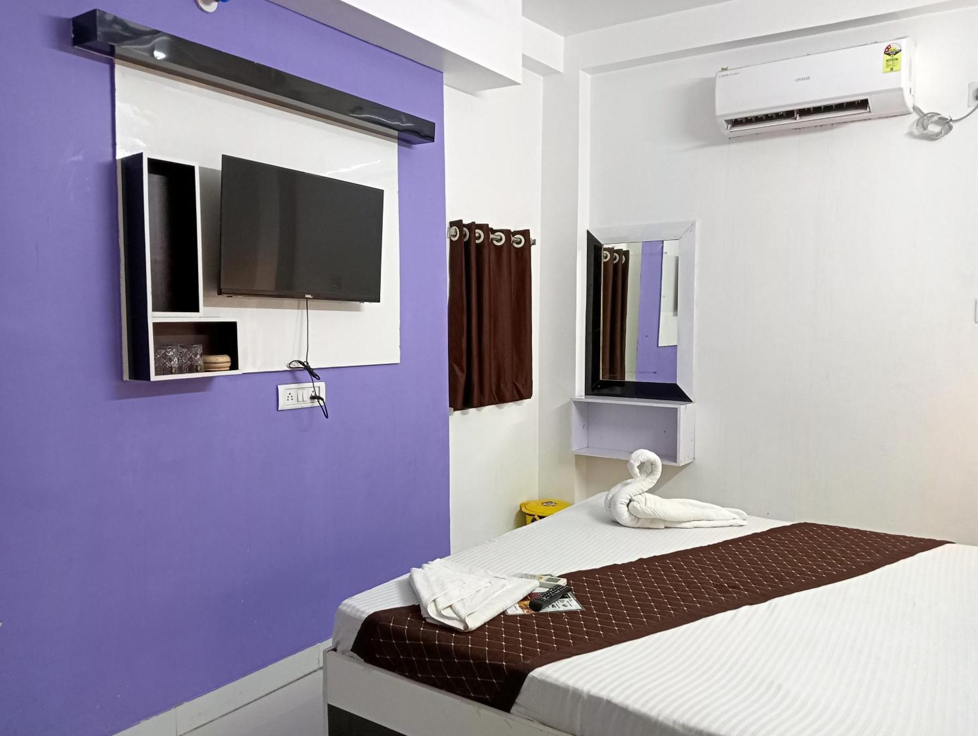 Hotel Green Leaf Калькутта Экстерьер фото